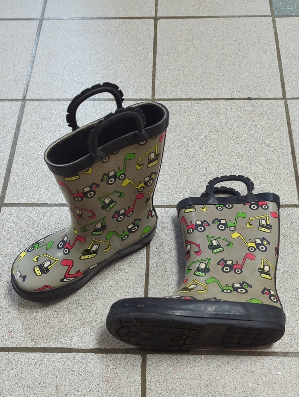 Kids Gray Rain Boots with Colorful Construction Vehicles